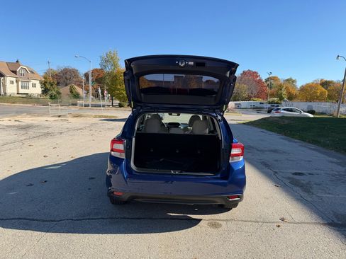 Used 2018 Subaru Impreza 2.0i image 8