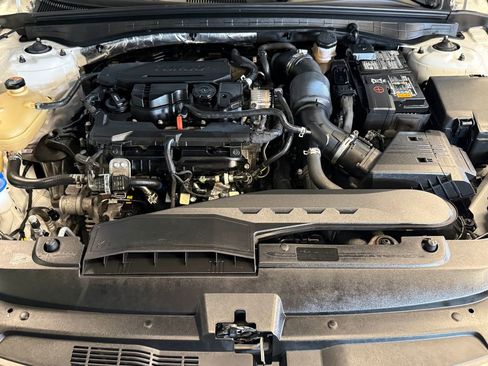 Used 2022 Kia K5 GT-Line image 25