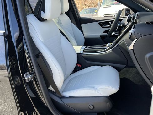 New 2026 Mercedes-Benz GLC 300 4MATIC image 26