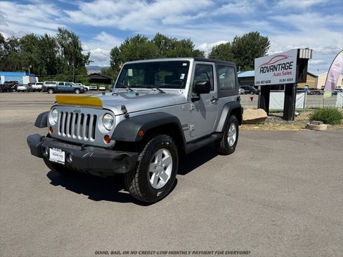 Used 2010 Jeep Wrangler Sport AWD/4WD image 3