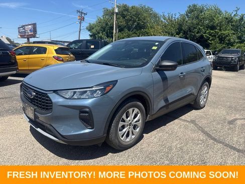 Used 2023 Ford Escape Active FWD image 5
