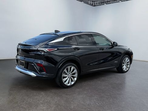 Used 2024 Buick Envista Avenir FWD image 3