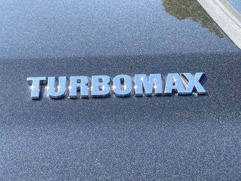 Used 2024 Chevrolet Silverado 1500 Custom image 15