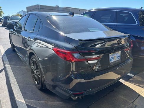 Used 2025 Toyota Camry XSE w/ Premium Plus Package image 9