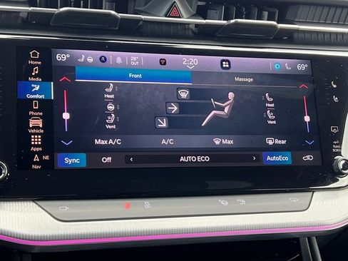 Used 2024 Jeep Wagoneer Launch Edition image 25