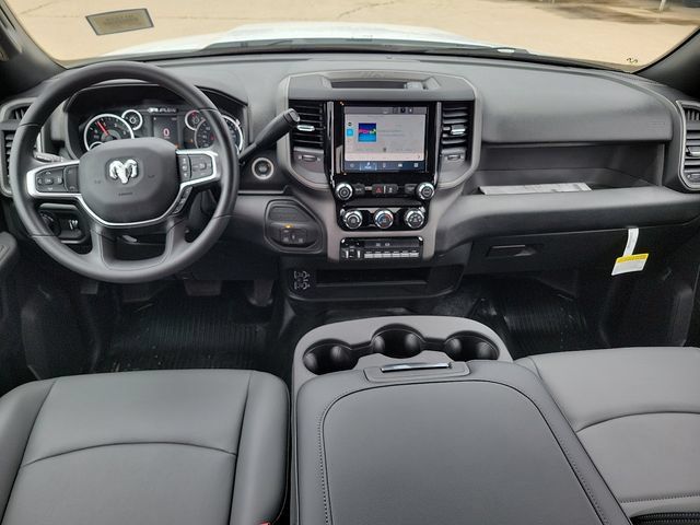 New 2026 RAM 5500 Tradesman AWD/4WD image 9