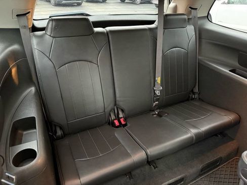 Used 2015 GMC Acadia Denali AWD/4WD image 18
