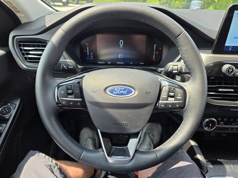 Used 2023 Ford Escape Active AWD/4WD image 24