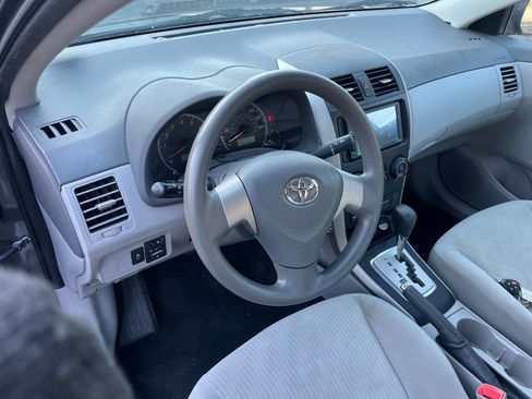Used 2010 Toyota Corolla LE image 27