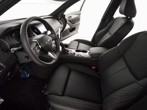 Used 2023 INFINITI Q50 Red Sport 400 w/ Black Opal Edition image 15