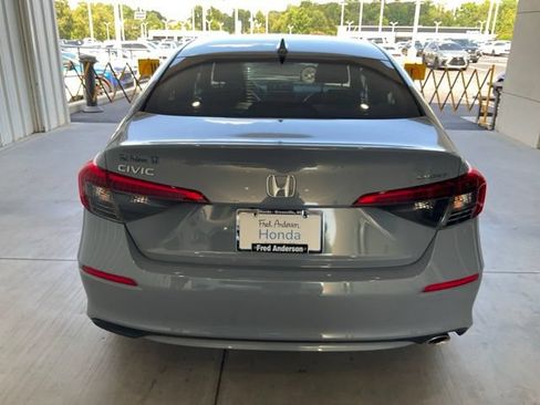 Certified 2024 Honda Civic Sport image 19
