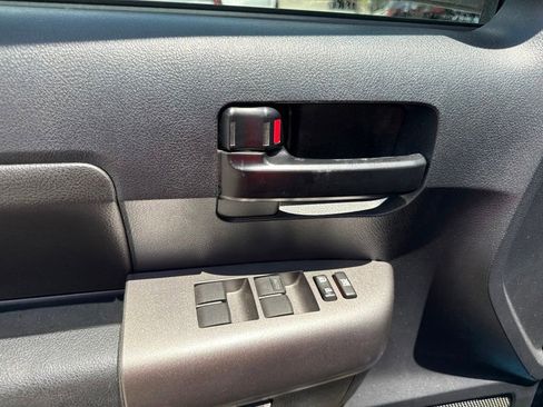 Used 2010 Toyota Tundra 2WD Double Cab image 20