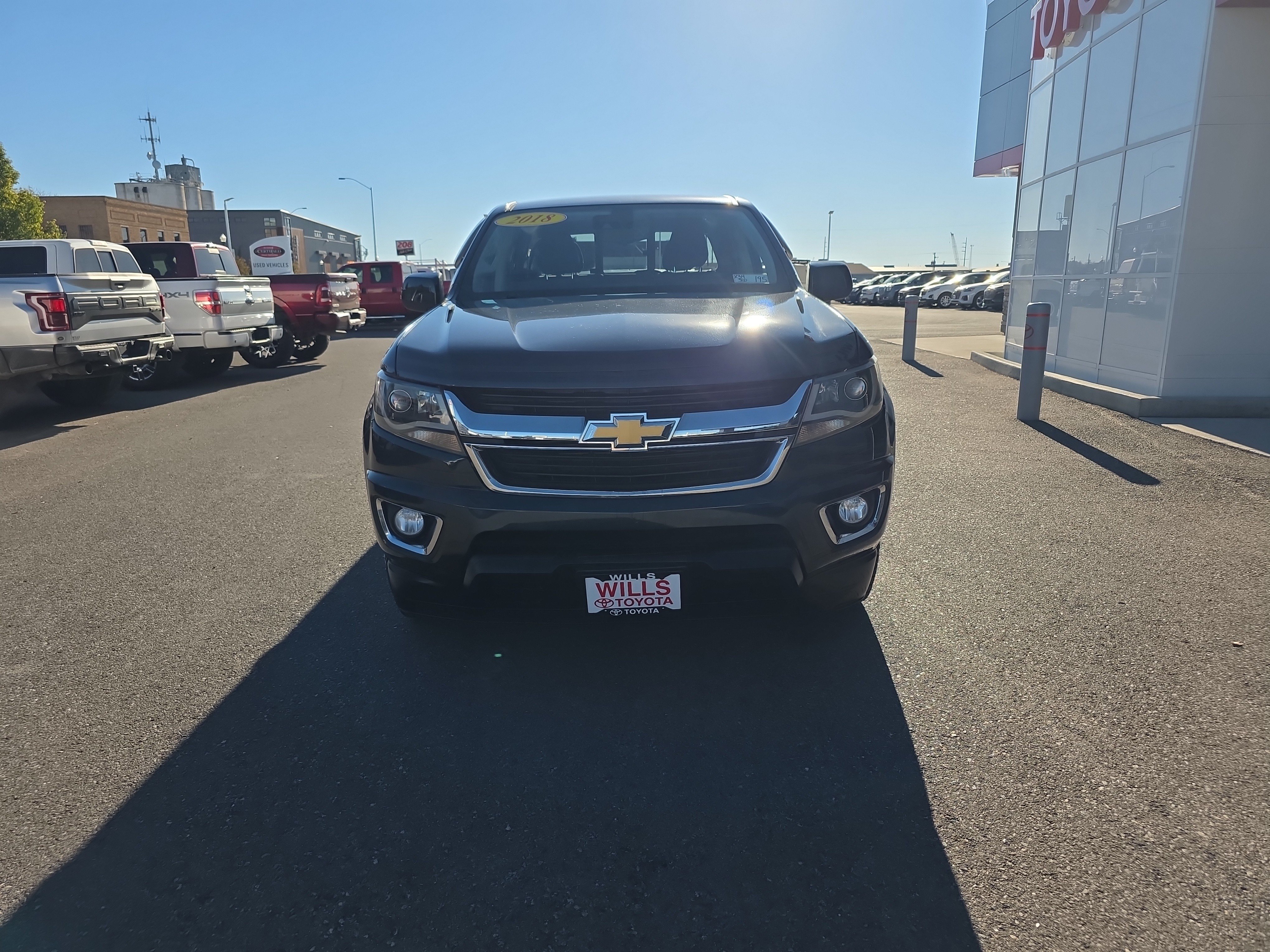 Used 2018 Chevrolet Colorado LT w/ LT Convenience Package AWD/4WD image 4