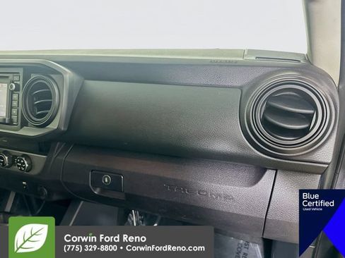 Used 2017 Toyota Tacoma SR AWD/4WD image 31