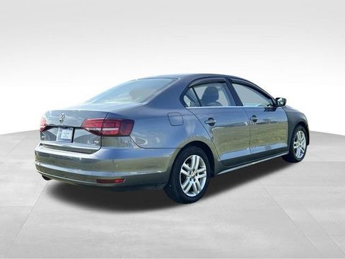 Used 2017 Volkswagen Jetta S FWD image 5