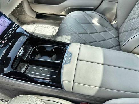 Used 2024 Mercedes-Benz Maybach S 680 4MATIC image 22