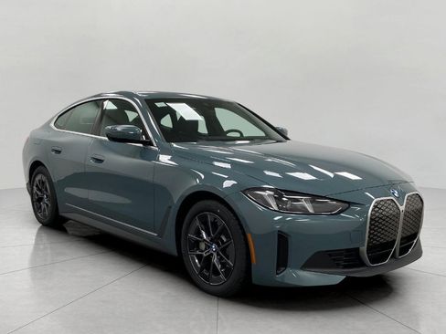 New 2026 BMW i4 xDrive40i w/ Premium Package AWD/4WD image 36