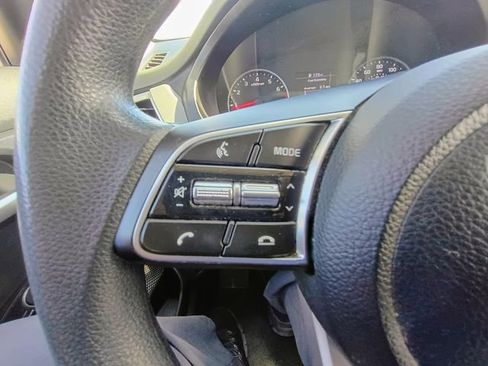 Used 2021 Kia Seltos LX image 29