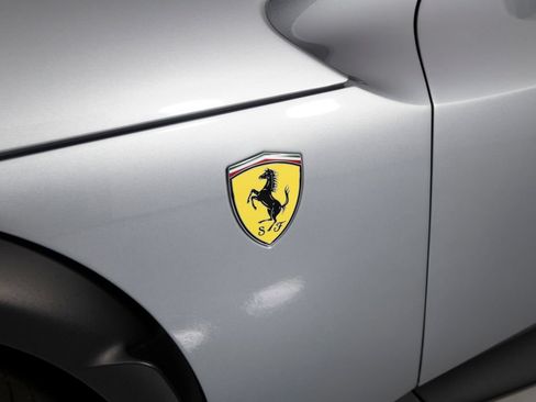Used 2023 Ferrari Purosangue AWD/4WD image 34