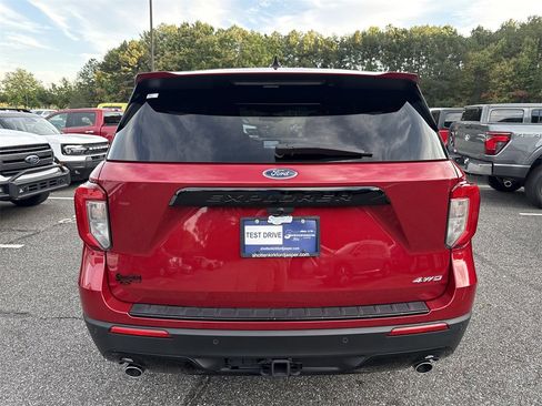Used 2022 Ford Explorer ST-Line w/ Class IV Trailer Tow Package image 6