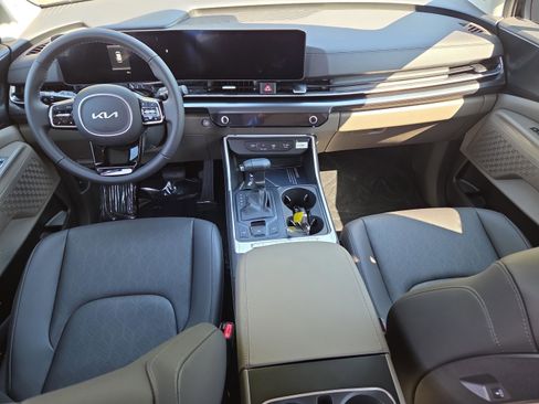 New 2026 Kia Carnival FWD image 43