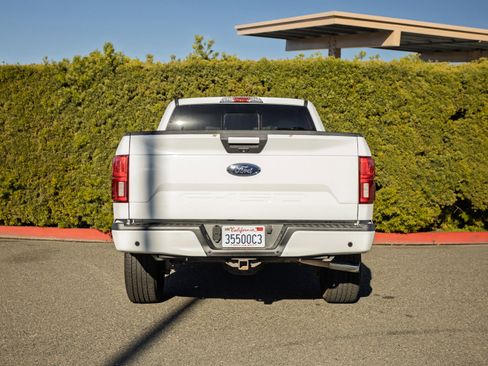 Used 2018 Ford F150 XLT w/ Equipment Group 302A Luxury image 6