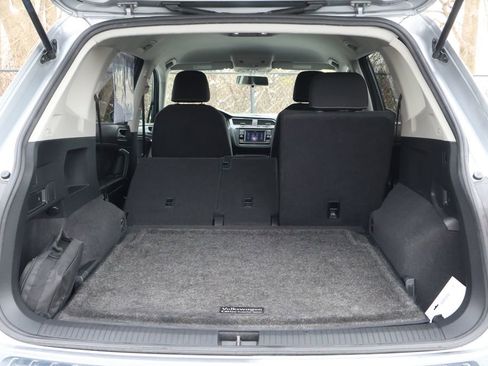 Used 2022 Volkswagen Tiguan S image 47