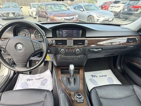 Used 2011 BMW 328i Sedan RWD image 12