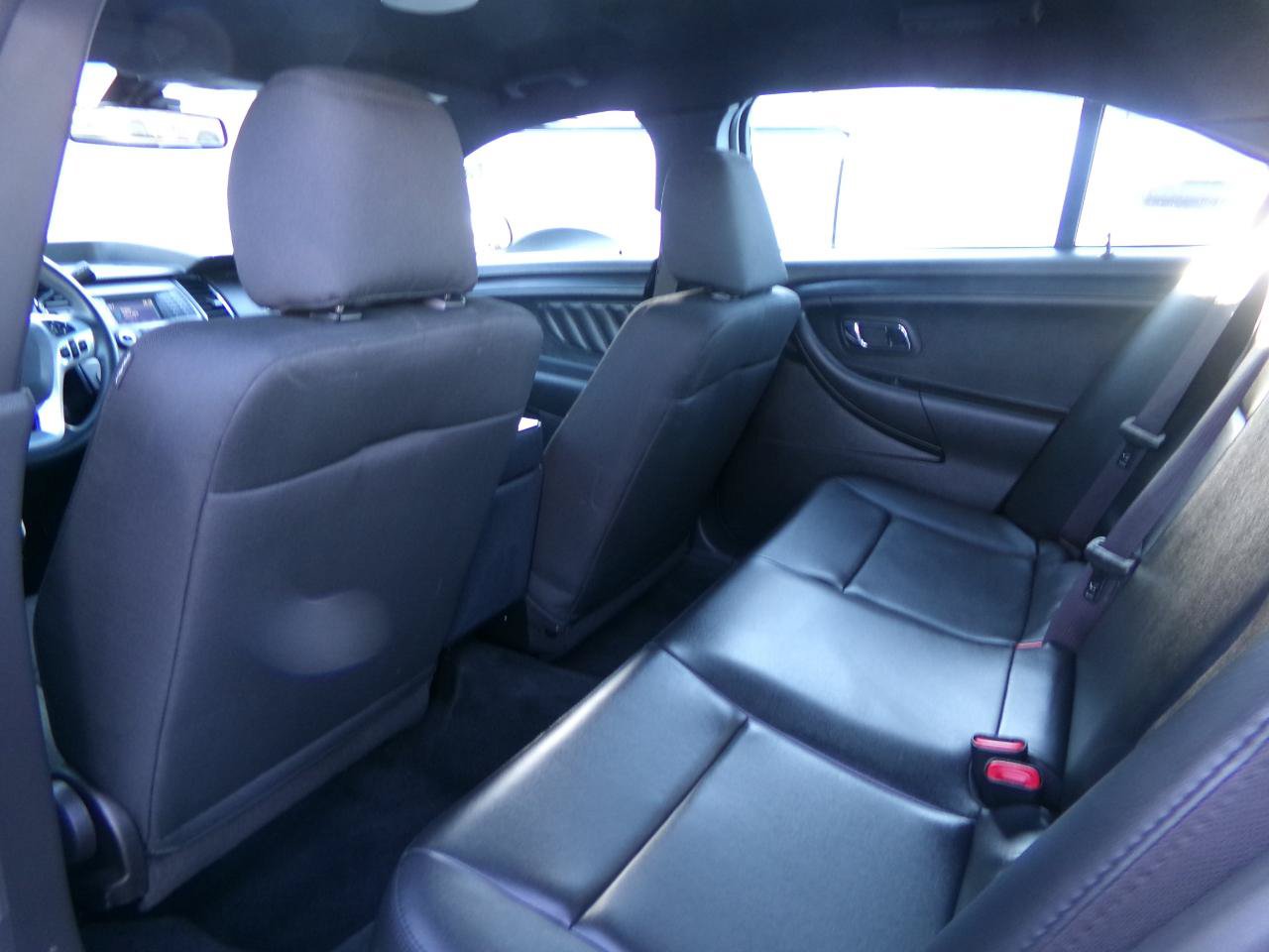 Used 2017 Ford Taurus Police Interceptor AWD image 24