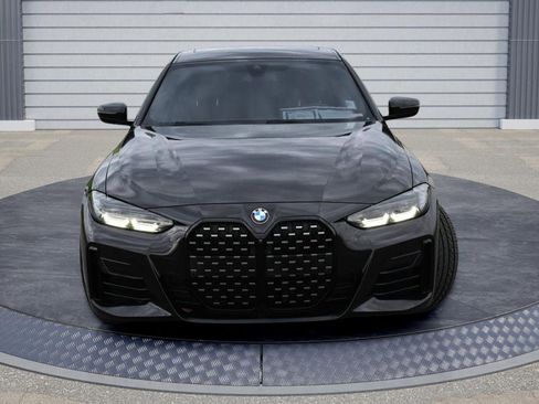 Used 2023 BMW 430i Gran Coupe w/ M Sport Package image 2