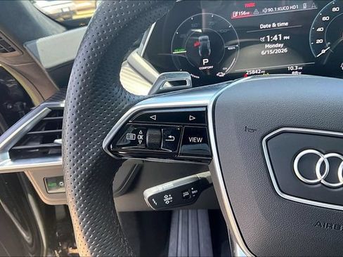 Used 2023 Audi RS e-tron GT w/ Carbon Performance Package AWD/4WD image 20