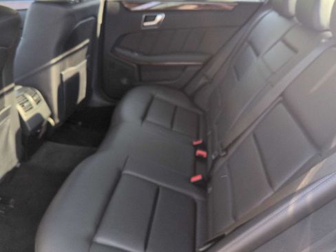 Used 2012 Mercedes-Benz E 350 4MATIC Sedan image 21