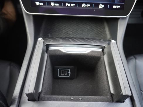 Used 2023 Maserati Grecale Modena image 29