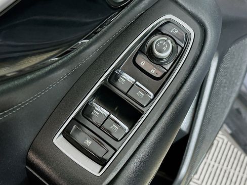 Used 2023 Subaru Outback Touring image 18