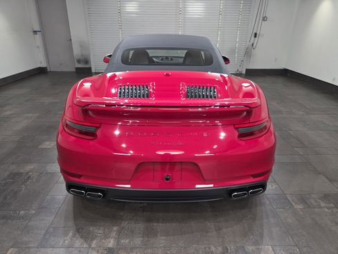 Used 2018 Porsche 911 Turbo image 29