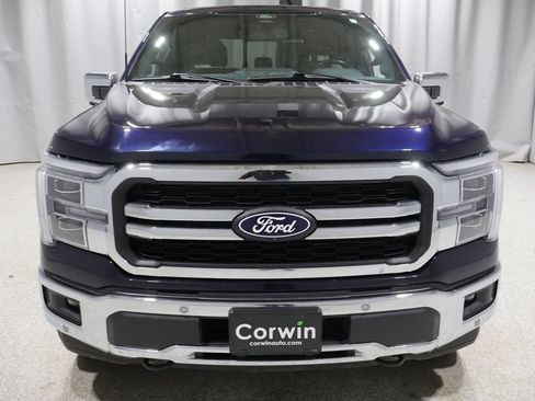 Used 2025 Ford F150 Lariat w/ Equipment Group 501A Mid AWD/4WD image 9
