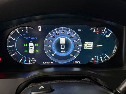 Used 2019 Cadillac Escalade Premium Luxury AWD/4WD image 20