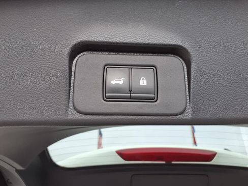 Used 2023 Nissan Rogue SL w/ SL Premium Package AWD/4WD image 23