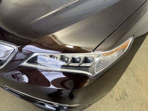 Used 2016 Acura TLX w/ Technology Package FWD image 27