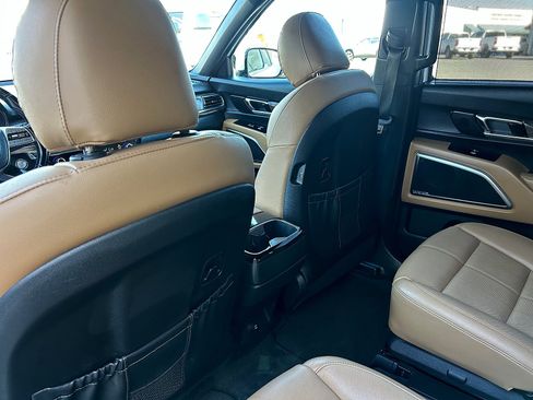 Used 2020 Kia Telluride SX FWD image 22