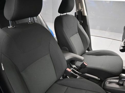 New 2025 Nissan Kicks Play S FWD image 2