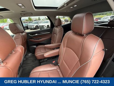 Used 2019 Buick Enclave Avenir w/ Avenir Technology Package FWD image 23