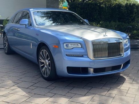 Used 2018 Rolls-Royce Ghost RWD image 11