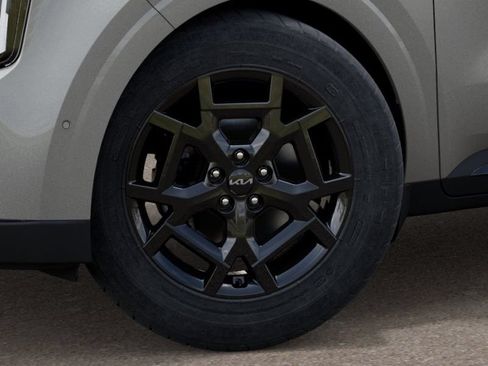 New 2027 Kia Carnival SX FWD image 10