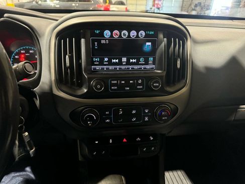 Used 2018 Chevrolet Colorado Z71 image 26