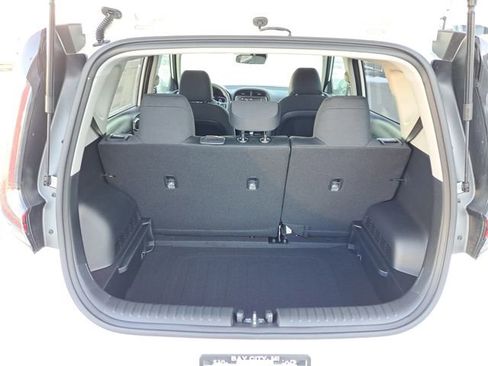New 2025 Kia Soul LX image 22