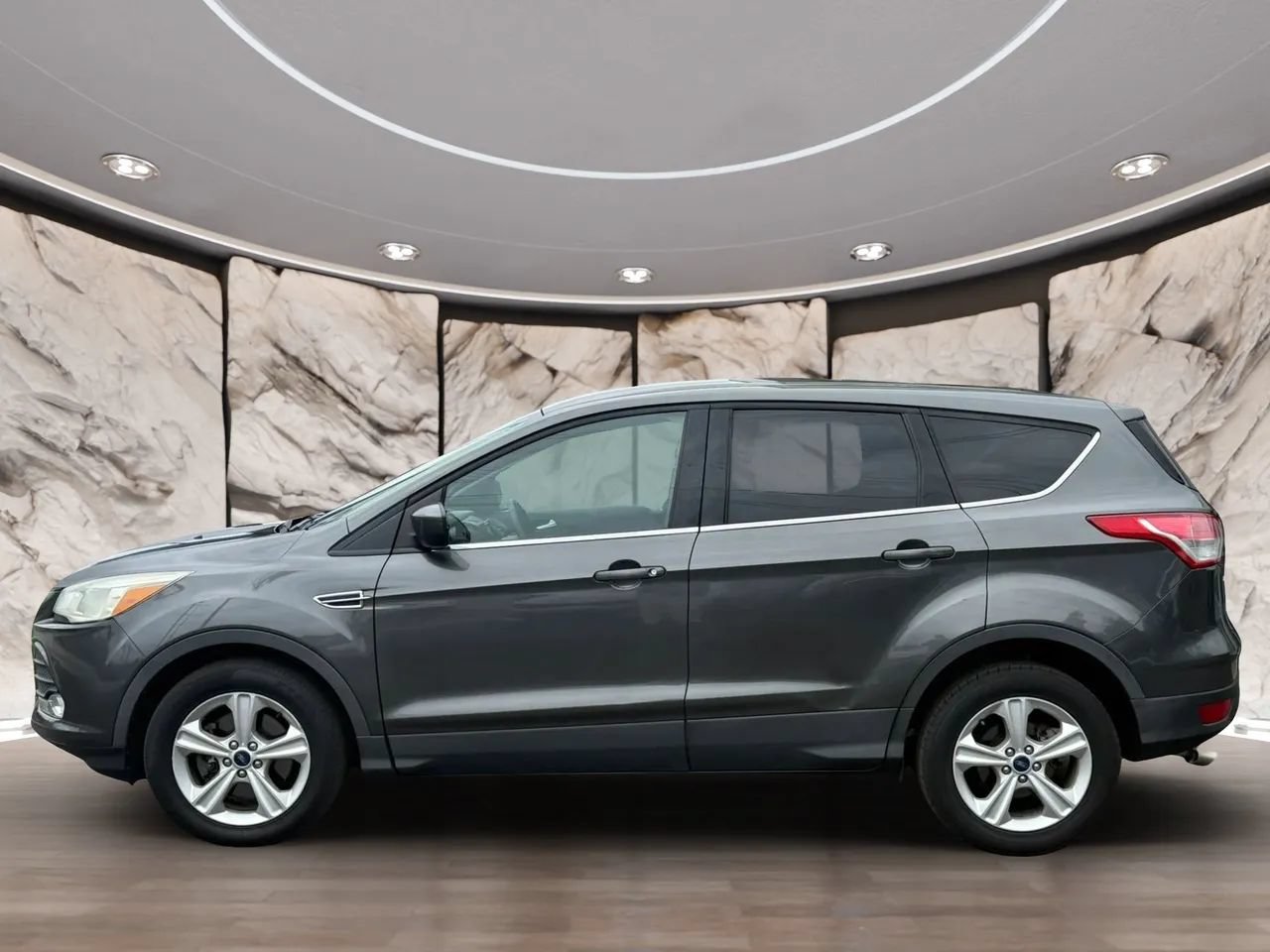 Used 2016 Ford Escape SE AWD/4WD image 4