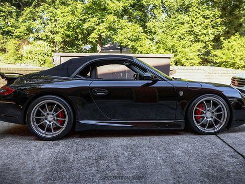 Used 2006 Porsche 911 Carrera S RWD image 19