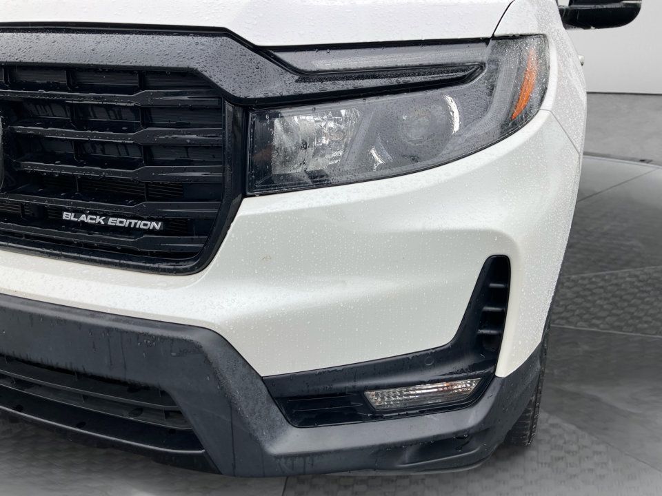 Used 2023 Honda Ridgeline Black Edition image 28