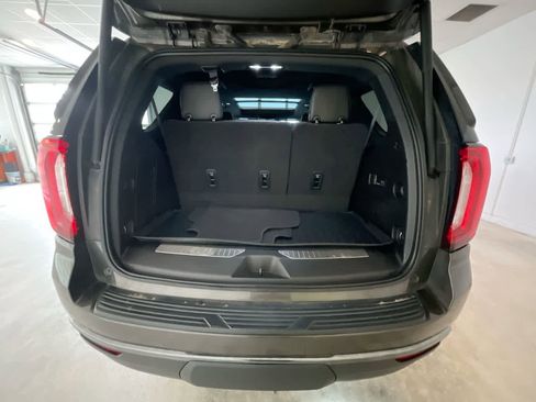 Used 2021 GMC Yukon AT4 w/ Rear Media and Nav Package image 25
